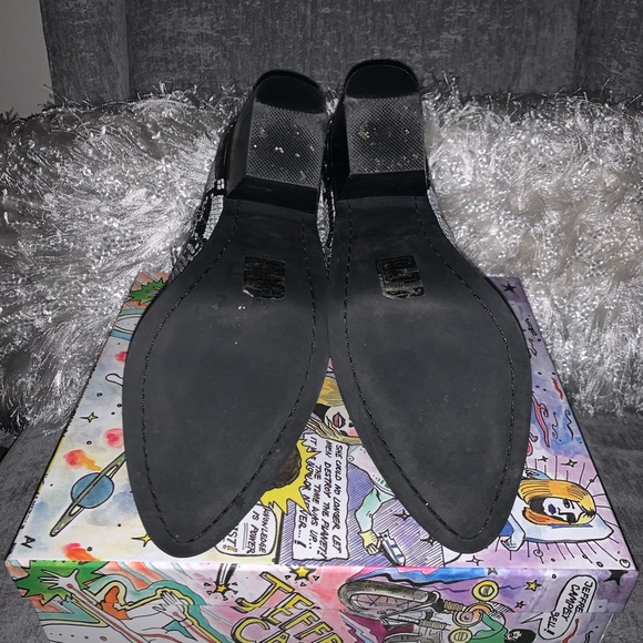 Jeffrey Campbell Size 8 Snakeskin Bootie - Picture 5 of 6